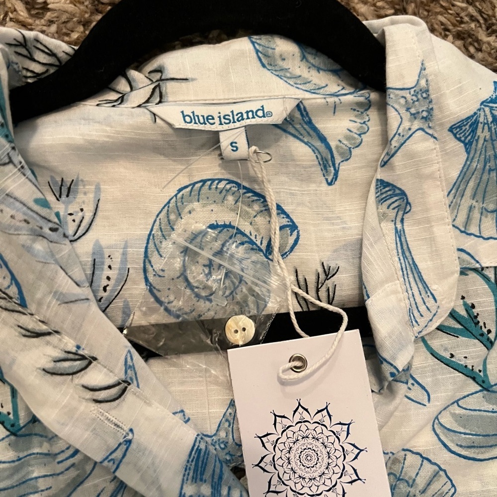 blue island White Tunic with Blue Seashell Sketch Print - Picture 3 of 3
